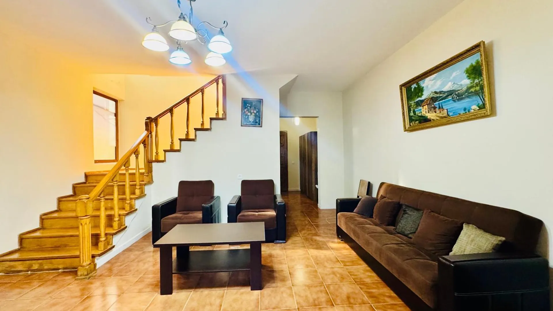 Spacious 5Br Private Home In Old Batumi Georgia